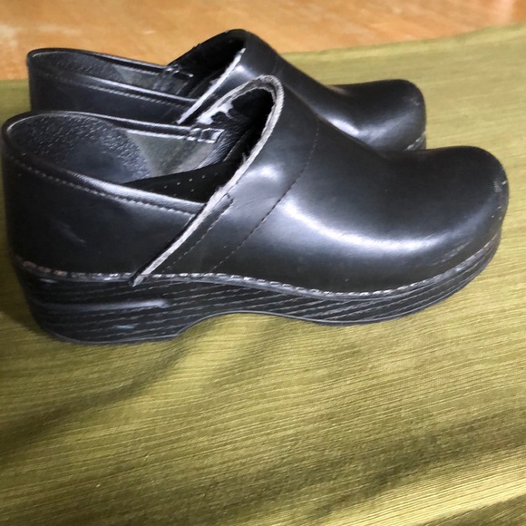 Dansko clogs - Picture 3 of 7